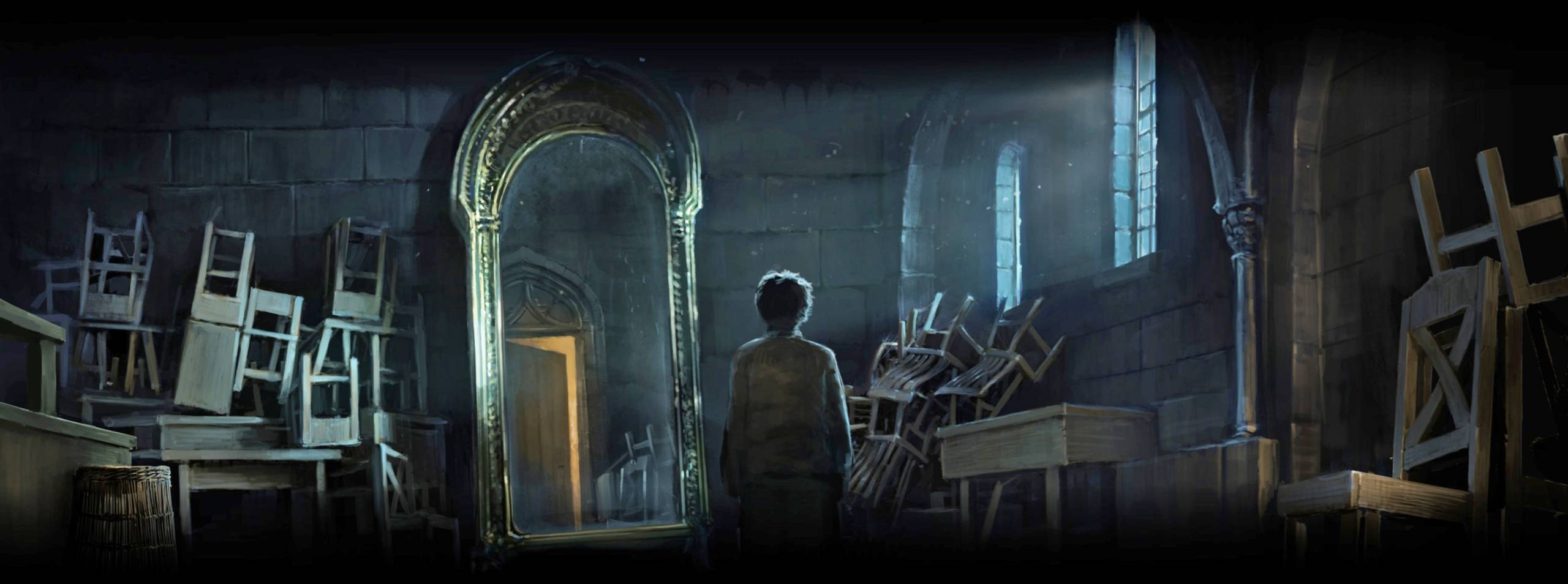 Harry in front of the Mirror of erised 